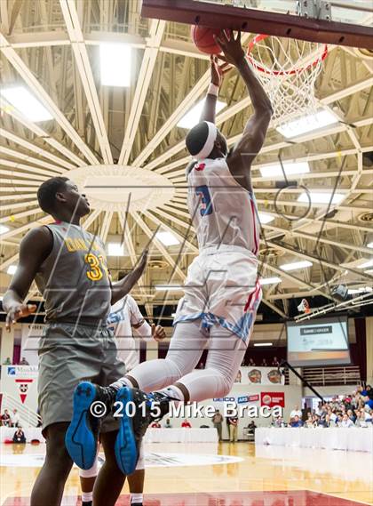 Thumbnail 3 in Villa Angela-St. Joseph vs. Oak Hill Academy (Spalding HoopHall Classic) photogallery.
