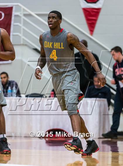 Thumbnail 3 in Villa Angela-St. Joseph vs. Oak Hill Academy (Spalding HoopHall Classic) photogallery.
