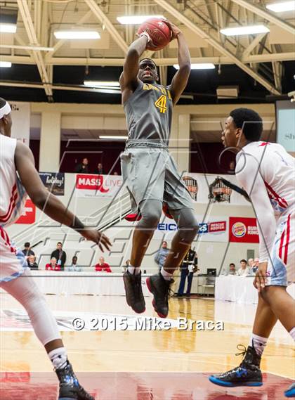 Thumbnail 3 in Villa Angela-St. Joseph vs. Oak Hill Academy (Spalding HoopHall Classic) photogallery.
