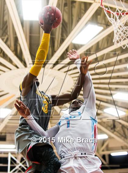 Thumbnail 1 in Villa Angela-St. Joseph vs. Oak Hill Academy (Spalding HoopHall Classic) photogallery.