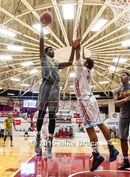 Thumbnail 3 in Villa Angela-St. Joseph vs. Oak Hill Academy (Spalding HoopHall Classic) photogallery.