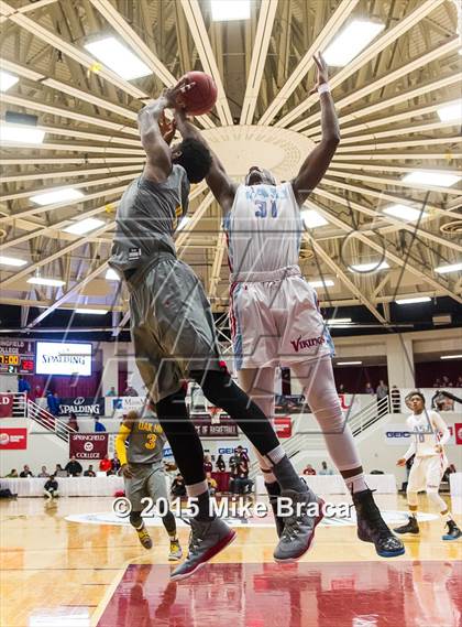 Thumbnail 2 in Villa Angela-St. Joseph vs. Oak Hill Academy (Spalding HoopHall Classic) photogallery.