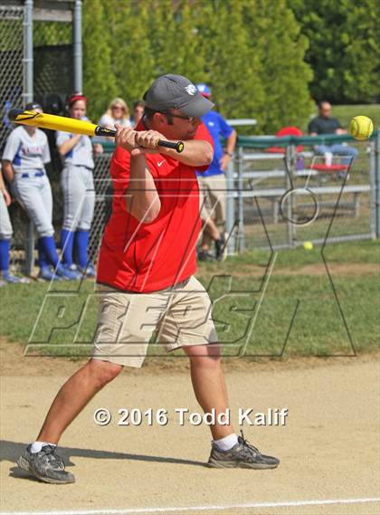 Thumbnail 3 in Norwich Free Academy vs. Waterford (ECC Semifinal) photogallery.