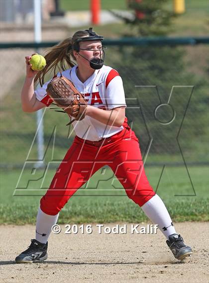Thumbnail 2 in Norwich Free Academy vs. Waterford (ECC Semifinal) photogallery.