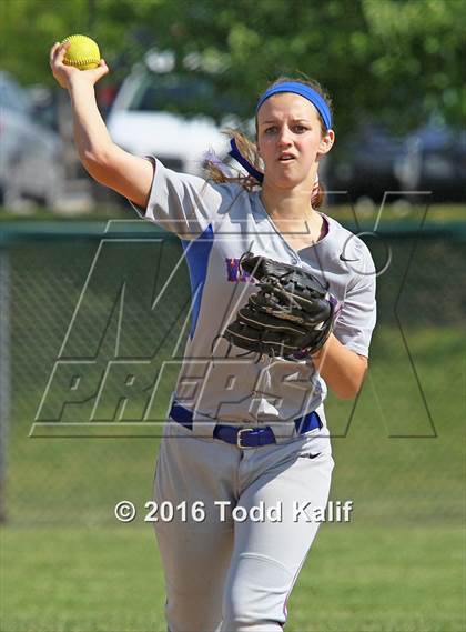 Thumbnail 2 in Norwich Free Academy vs. Waterford (ECC Semifinal) photogallery.