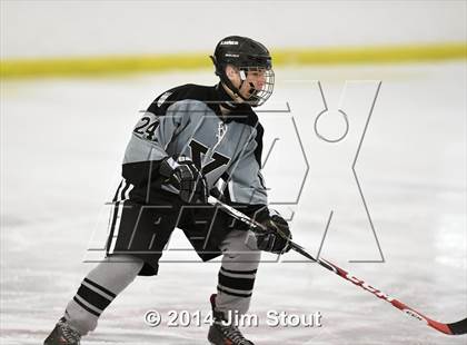Thumbnail 2 in Xavier vs. Notre Dame-West Haven (Carrano Cup Consolation) photogallery.