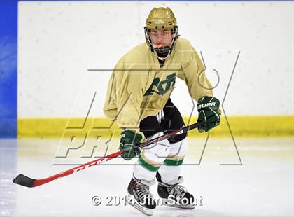Thumbnail 2 in Xavier vs. Notre Dame-West Haven (Carrano Cup Consolation) photogallery.