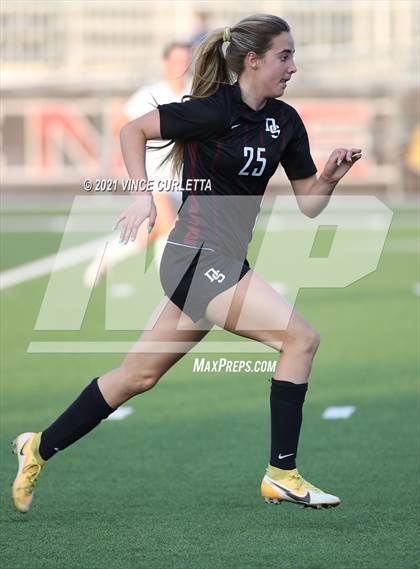 Thumbnail 2 in Dripping Springs vs. Cedar Park (UIL 5A Regional Final) photogallery.