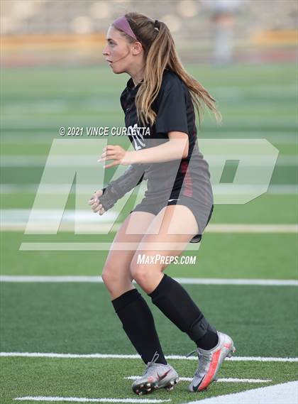 Thumbnail 3 in Dripping Springs vs. Cedar Park (UIL 5A Regional Final) photogallery.
