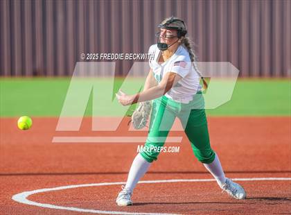 Thumbnail 2 in Tioga vs. Wolfe City (UIL 2A Bi-District Playoff) photogallery.
