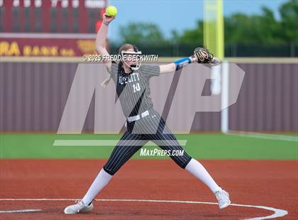 Thumbnail 1 in Tioga vs. Wolfe City (UIL 2A Bi-District Playoff) photogallery.