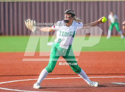 Thumbnail 2 in Tioga vs. Wolfe City (UIL 2A Bi-District Playoff) photogallery.