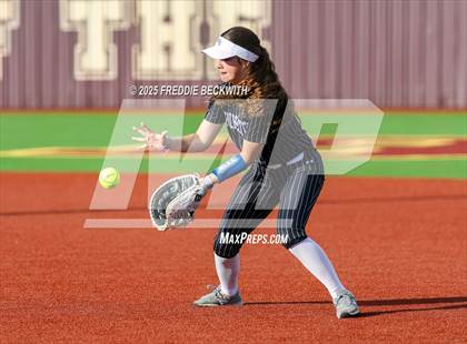 Thumbnail 2 in Tioga vs. Wolfe City (UIL 2A Bi-District Playoff) photogallery.