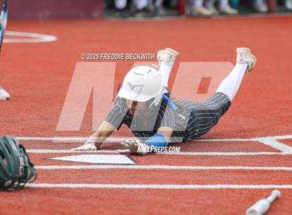 Thumbnail 2 in Tioga vs. Wolfe City (UIL 2A Bi-District Playoff) photogallery.