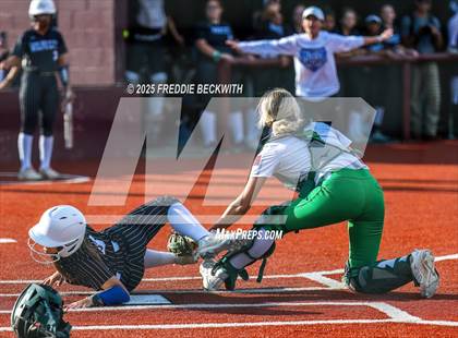Thumbnail 1 in Tioga vs. Wolfe City (UIL 2A Bi-District Playoff) photogallery.