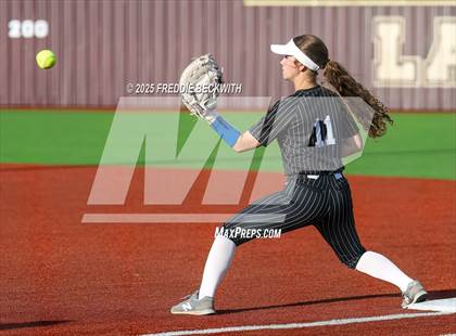 Thumbnail 1 in Tioga vs. Wolfe City (UIL 2A Bi-District Playoff) photogallery.