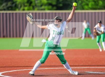 Thumbnail 1 in Tioga vs. Wolfe City (UIL 2A Bi-District Playoff) photogallery.