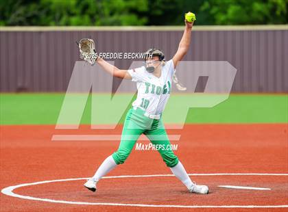 Thumbnail 2 in Tioga vs. Wolfe City (UIL 2A Bi-District Playoff) photogallery.
