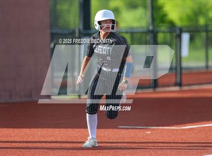 Thumbnail 2 in Tioga vs. Wolfe City (UIL 2A Bi-District Playoff) photogallery.