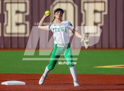 Thumbnail 1 in Tioga vs. Wolfe City (UIL 2A Bi-District Playoff) photogallery.