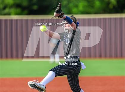 Thumbnail 2 in Tioga vs. Wolfe City (UIL 2A Bi-District Playoff) photogallery.