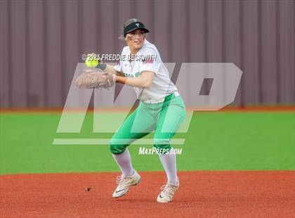 Thumbnail 2 in Tioga vs. Wolfe City (UIL 2A Bi-District Playoff) photogallery.