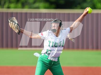 Thumbnail 2 in Tioga vs. Wolfe City (UIL 2A Bi-District Playoff) photogallery.