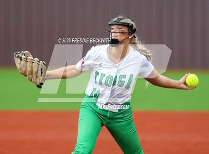 Thumbnail 3 in Tioga vs. Wolfe City (UIL 2A Bi-District Playoff) photogallery.