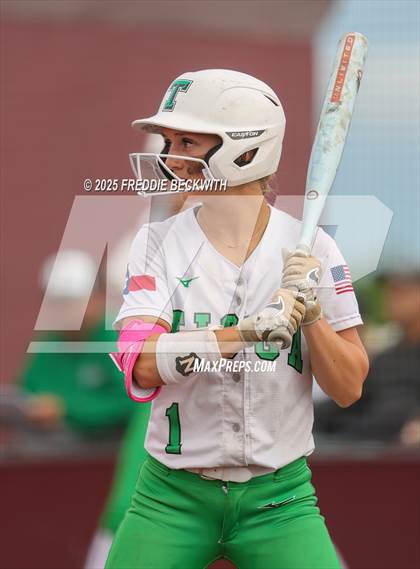 Thumbnail 1 in Tioga vs. Wolfe City (UIL 2A Bi-District Playoff) photogallery.