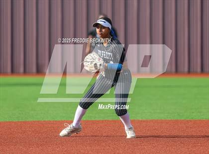 Thumbnail 1 in Tioga vs. Wolfe City (UIL 2A Bi-District Playoff) photogallery.