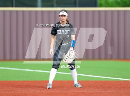Thumbnail 1 in Tioga vs. Wolfe City (UIL 2A Bi-District Playoff) photogallery.