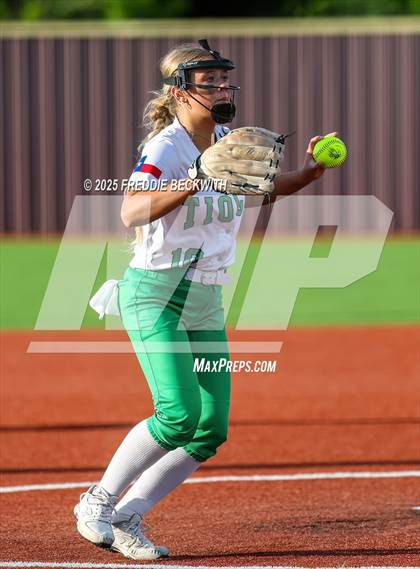 Thumbnail 3 in Tioga vs. Wolfe City (UIL 2A Bi-District Playoff) photogallery.