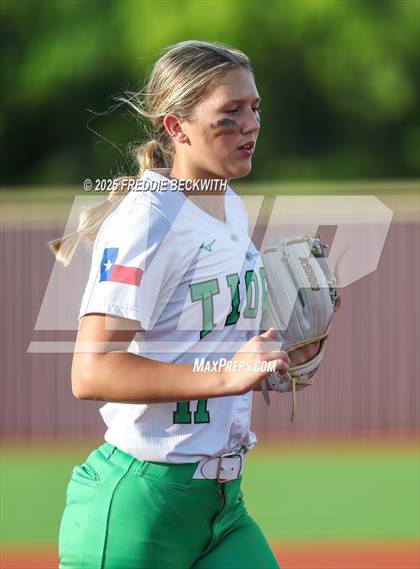 Thumbnail 1 in Tioga vs. Wolfe City (UIL 2A Bi-District Playoff) photogallery.