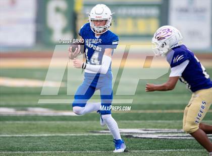 Thumbnail 3 in South Lafourche vs Hahnville (Jamboree Central Lafourche) photogallery.