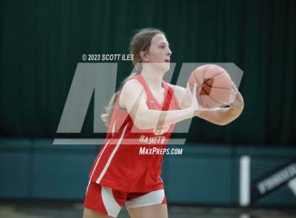 Thumbnail 2 in Logan vs Circleville (Scrimmage) photogallery.