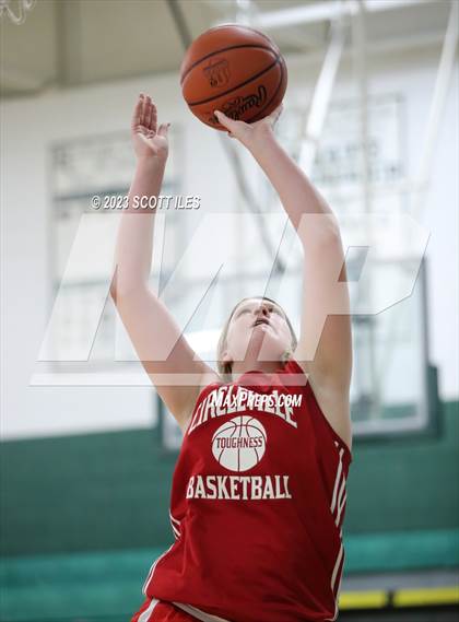 Thumbnail 2 in Logan vs Circleville (Scrimmage) photogallery.