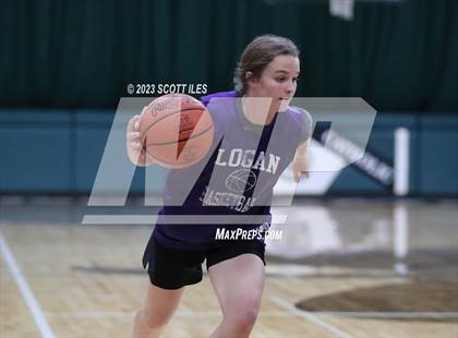 Thumbnail 2 in Logan vs Circleville (Scrimmage) photogallery.