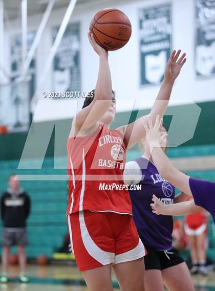 Thumbnail 1 in Logan vs Circleville (Scrimmage) photogallery.