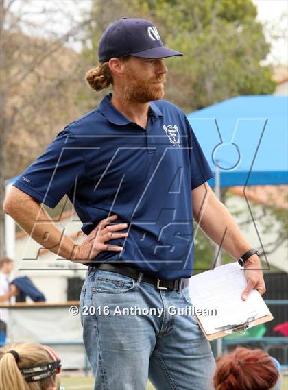 Thumbnail 3 in Newport Harbor vs St. Margaret's (CIF SS Playoff) photogallery.