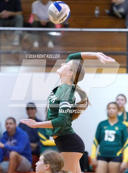 Thumbnail 1 in Grosse Pointe North @ Utica photogallery.