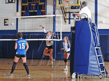Thumbnail 1 in East Meadow @ Baldwin photogallery.