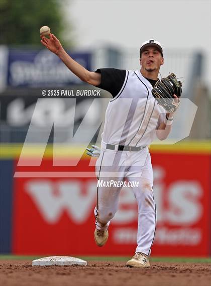 Thumbnail 2 in Faith Christian vs. Freedom Area (PIAA 2A Championship) photogallery.