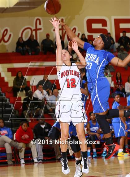 Thumbnail 2 in Serra vs. Harvard-Westlake (Battle at the Beach Classic) photogallery.