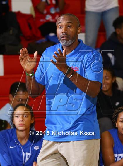 Thumbnail 3 in Serra vs. Harvard-Westlake (Battle at the Beach Classic) photogallery.
