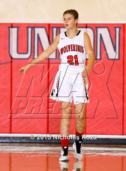 Thumbnail 2 in Serra vs. Harvard-Westlake (Battle at the Beach Classic) photogallery.