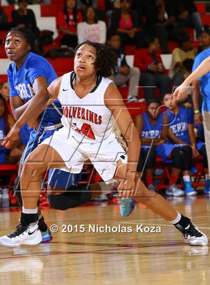 Thumbnail 3 in Serra vs. Harvard-Westlake (Battle at the Beach Classic) photogallery.