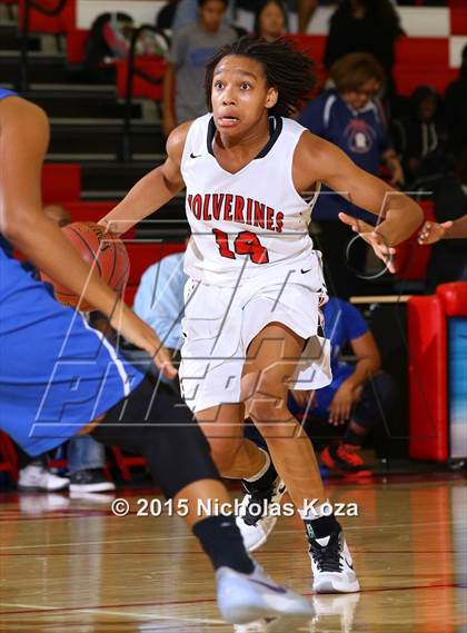 Thumbnail 1 in Serra vs. Harvard-Westlake (Battle at the Beach Classic) photogallery.