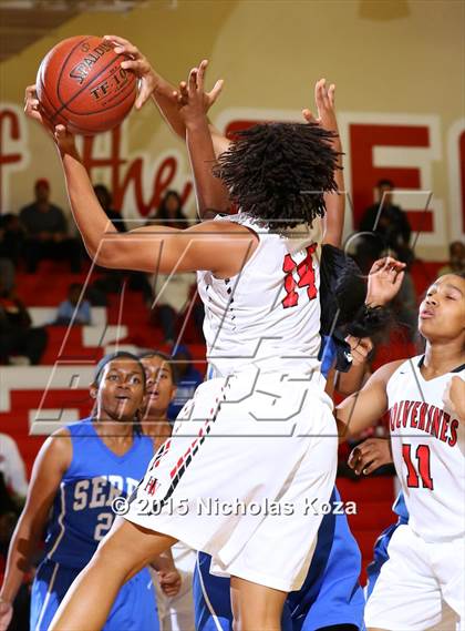 Thumbnail 1 in Serra vs. Harvard-Westlake (Battle at the Beach Classic) photogallery.
