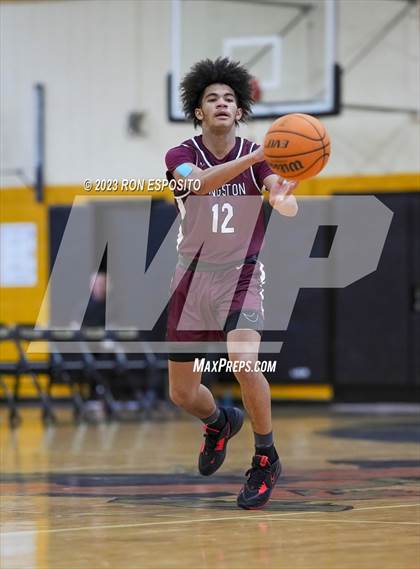 Thumbnail 2 in Smithtown West vs Kingston (Long Island Holiday Invitational) photogallery.