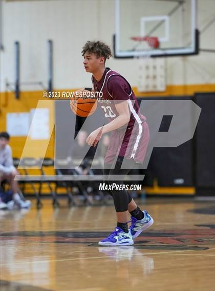 Thumbnail 2 in Smithtown West vs Kingston (Long Island Holiday Invitational) photogallery.